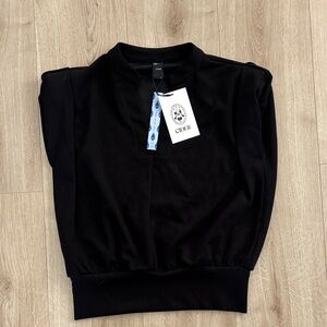 Cider Black Pullover Top - Classic Crewneck